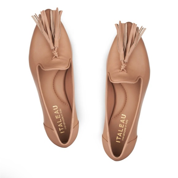 TALL LADIES SIZE 12 | BRAND NEW ITALEAU Elegant Leather Italian Loafers in Beige - Picture 1 of 9